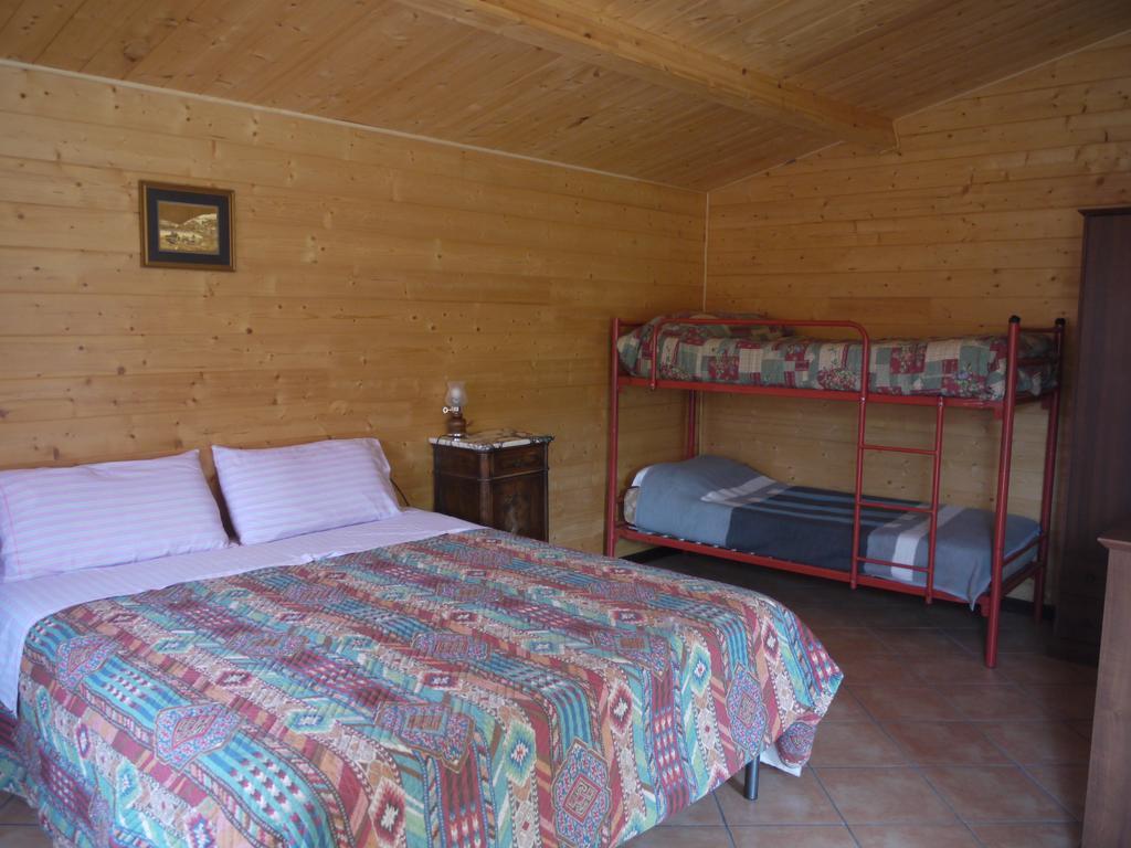 פלומינימאג'ורה Su Trabi B&B חדר תמונה
