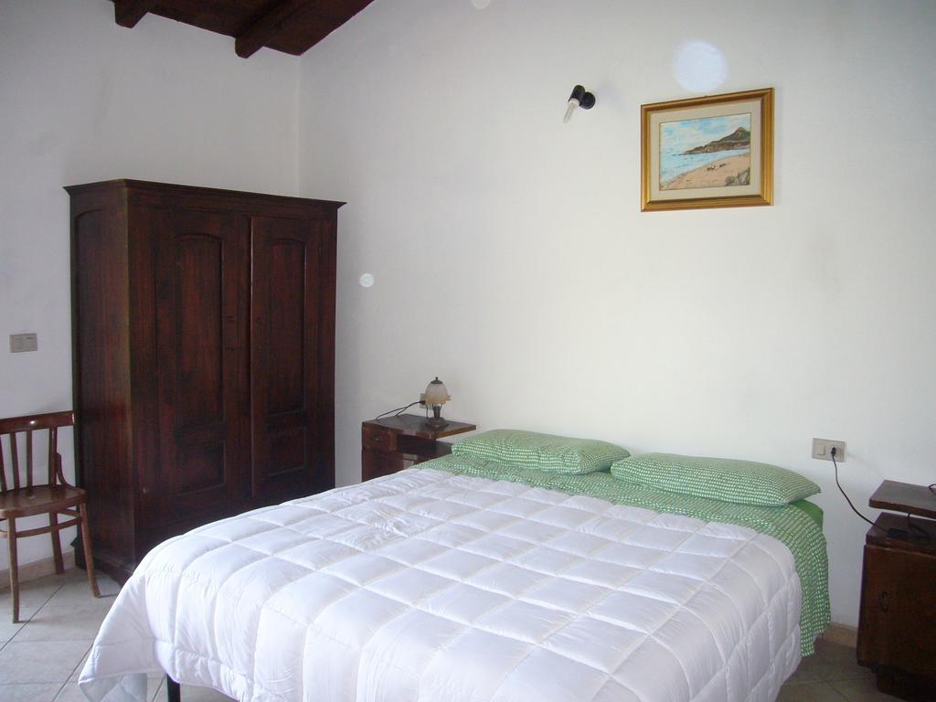 פלומינימאג'ורה Su Trabi B&B חדר תמונה